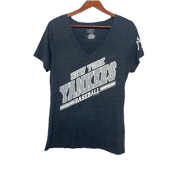 Genuine Merchandise New York Yankees Women's Large Blue Vneck Tshirt Tee MLB - Picture 1 of 5